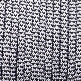 PARACORD PLANET Heart Pattern 550 Paracord – 4mm 7-Strand Nylon Rope for Crafts, Bracelets, Keychains, and Outdoor Use – Strong Survival Cord in Fun Valentine Colors – 10ft to 1000ft Hanks & Spools