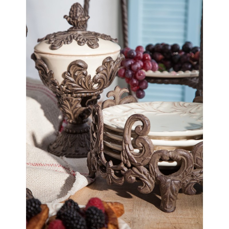 GG Collection Acanthus 8-inch Diameter Salad Plate Holder