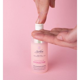 Bionike Defence Hydractive - Siero Viso Idratante Intensivo Detossinante e Antiossidante per Pelli Sensibili e Intolleranti, Idrata Istantaneamente e Dona Luminosità fino a 48 Ore, 30 ml