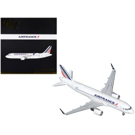 DCD Airbus A320 Commercial Aircraft Air France White Tail Stripes 1/200 Diecast Model Gemini 200 Series White Model Plane