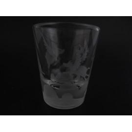 IncisoArt Hand Etched Shot Glass Sandblasted (Sand Carved) Handmade USA Engraved Pigs Flying Over Clouds (1, Round Clear 1.5 Ounce)