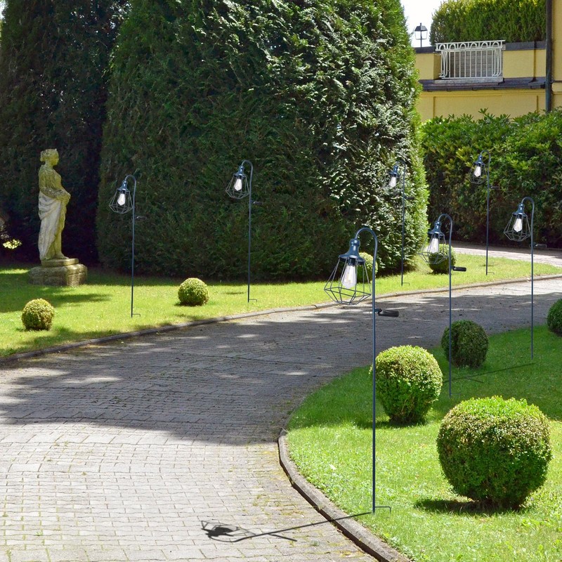 Solar Lights Outdoor Decorative Solar Retro Metal Lantern Yard Stake