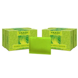 Vaadi Herbals Alluring Neem Tulsi Soap with Vitamin E and Tea Tree Oil, 150g (Pack of 4)