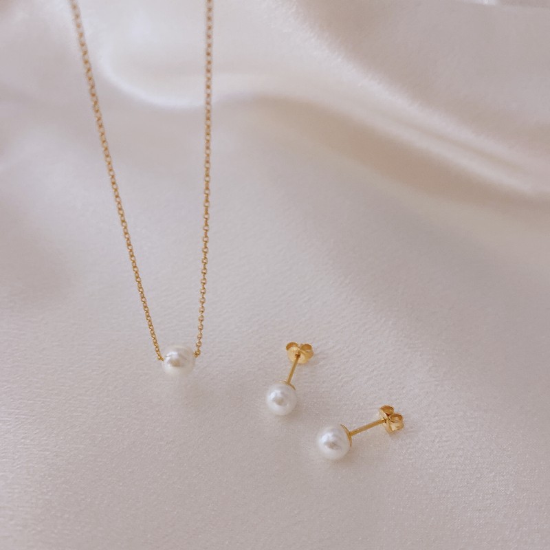 Gift packaging 14k pearl necklace and earrings silver set gold