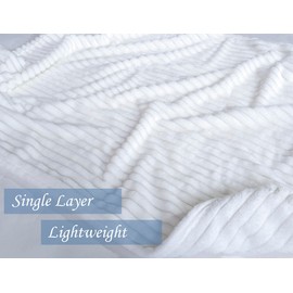 eYone Boy or Girl Large Baby Fleece Blanket for Nursery Cot, Car Seat, Pram (80 * 110 cm) (Off White)