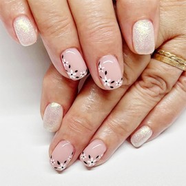 24Pcs Spring Square Press on Nails Short French Tip Fake Nails Small Flower Glue on Nails Glitter Full Cover Acrylic Nails Pink False Nails Cute Stick on Artificial Nails for Women Daily Manicure