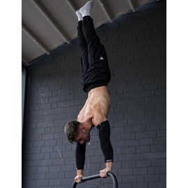 GORNATION® Elbow Support | 2X Premium Sleeves (Pair) for Fitness, Bodybuilding & Calisthenics | Unisex for Men & Women | Arm Sleeve for Elbow Compression During Sports (M)