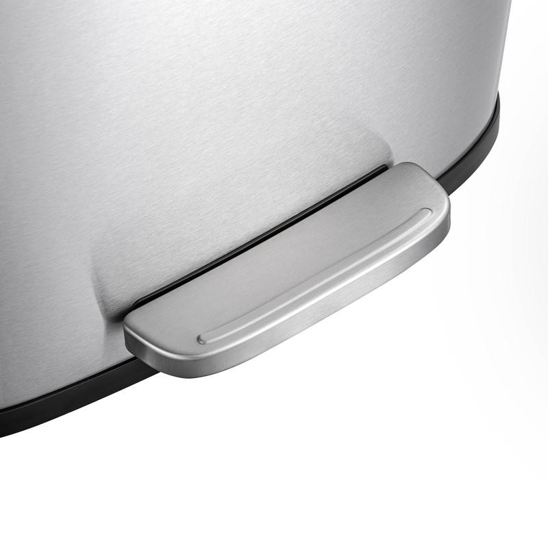Qualiazero 13.2 Gallon Stainless Steel Step Trashcan with Removable Leakproof