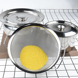 1PC Stainless Steel Filter with Handle Flour Sieve Frying Filter Rice Washing Sieve Strainer Fruit Vegetable Basket Drainer 8inch Multi-used Kitchen Mesh Net Strainer
