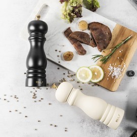 Salt and Pepper Grinder Pepper Mill Grinder Pepper Grinders Shakers Salt Mill Set of 2 with Adjustable Ceramic Rotor 7 Inch Black and White (BFBH210324)