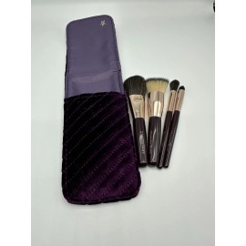 Charlotte Tilbury New Charlotte Tilbury Magical Mini Brush Set (5-Piece) | Limited Edition