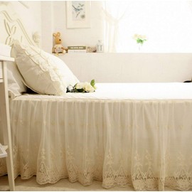Brandream Luxury Ivory White Lace Bed Skirt Queen Size Split Corners Romantic Vintage Girls Bed Sheets