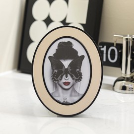 SWTHONY Oval 5 x 7 Picture Frames, Black Modern 5 by 7 Picture Frame with High Definition Glass Front, Tabletop, Home Decor