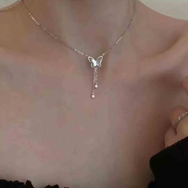 Aneneiceera Vintage Acrylic Butterfly Crystal Choker Necklace Silver Crystal Y Lariat Necklace Enamel Butterfly Necklace Rhinestone Y Necklace Chain Jewelry for Women