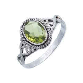 BAGHIMI Oval Ring Made of 925 Sterling Silver, Peridot