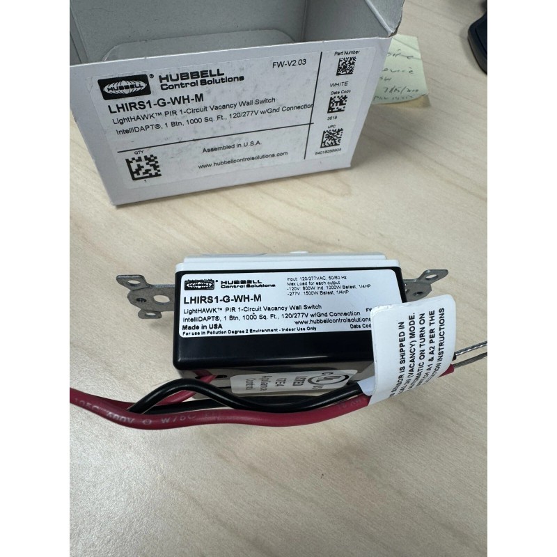 Hubbell LHIRS1-G-WH-M LIGHTHAWK PIR 1 CIRCUIT Vacancy WALL SWITCH
