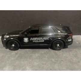MOTORMAX Newark Police NJ 1:24 Scale Custom Die-Cast 2022 Ford Police Ghost SUV Unit