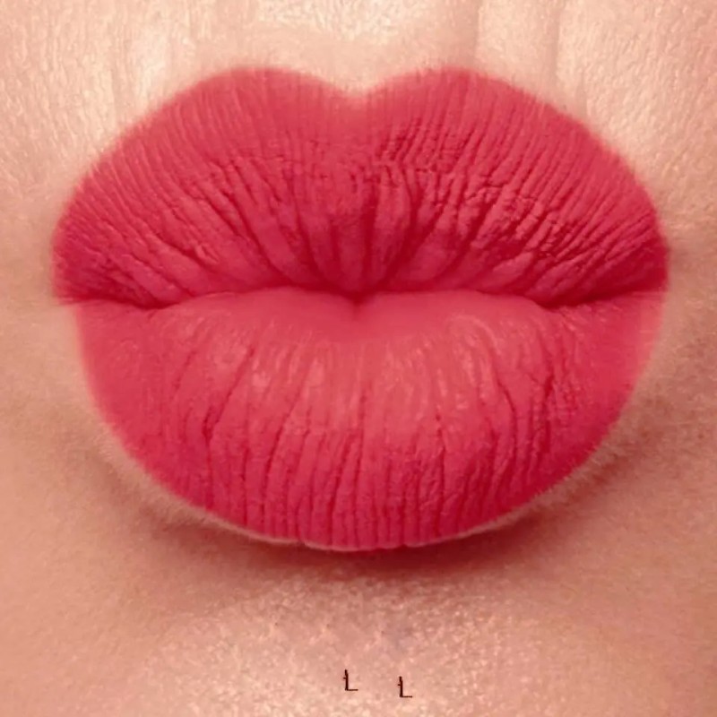 Labial Mate Armand Dupree Con Feromonas Fuller En Barra