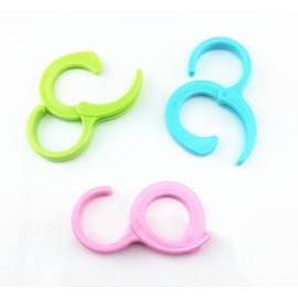 yueton 6pcs Colorful hanging Ganchos multiuso – Perchas de plástico Organizador Utilidad Bolsa de lavandería ropa ganchos para el hogar, oficina, taller, Exposición