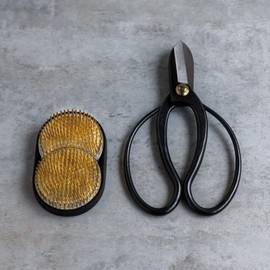 Wazakura Made in Japan Ikebana Tool Kit - Koryu Scissors + Sun and Moon Kenzan Flower Holder, Japanese Floral Arrangement, Florist Shears and Pin Frog Gift Box Set