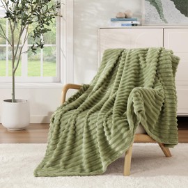 Monbix Olive Green Fleece Throw Blanket for Couch- Room Decor Soft Cozy Blankets for Women, Lightweight Fleece Flannel Bed Blanket Suitable for All Seasons(50"×60",Olive Green)