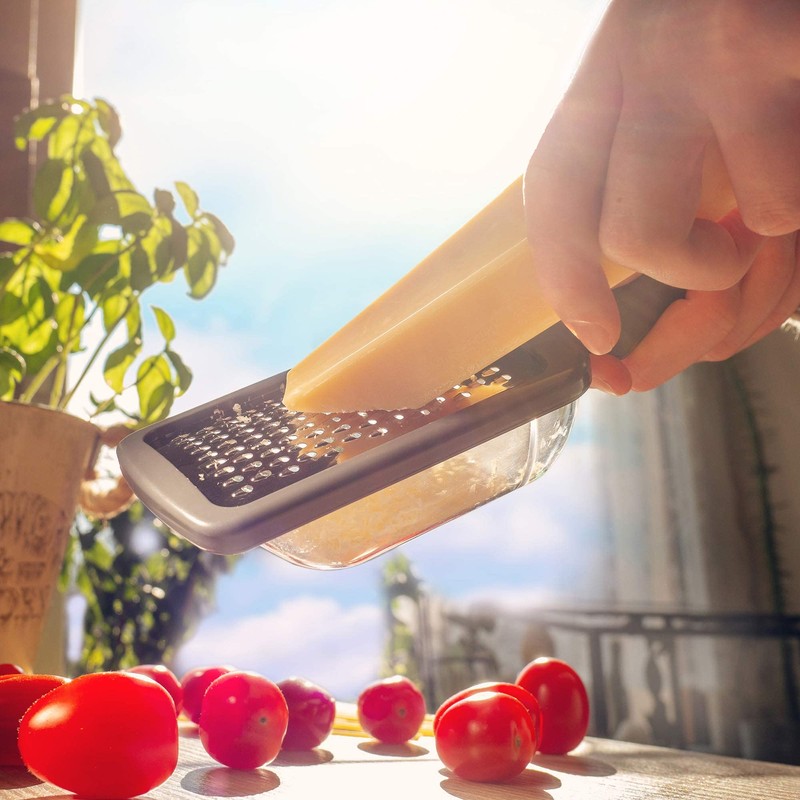 KADAX Grater with Plastic Container, Stainless Steel Vegetable Grater, Vegetable