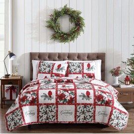 Beatrice Home Fashions Lightweight Full/Queen Holiday Quilt Bedding Set Mistletoe Patchwork, Holly, Poinsettia, Red, Green, White