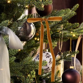 12Pcs Velvet Christmas Tree Bows 5 * 7 inch Rustic Crafts Gift Bows Vintage Velvet Ribbon Wreath Bows for Xmas Home Shop Indoor Outdoor Decor(White)