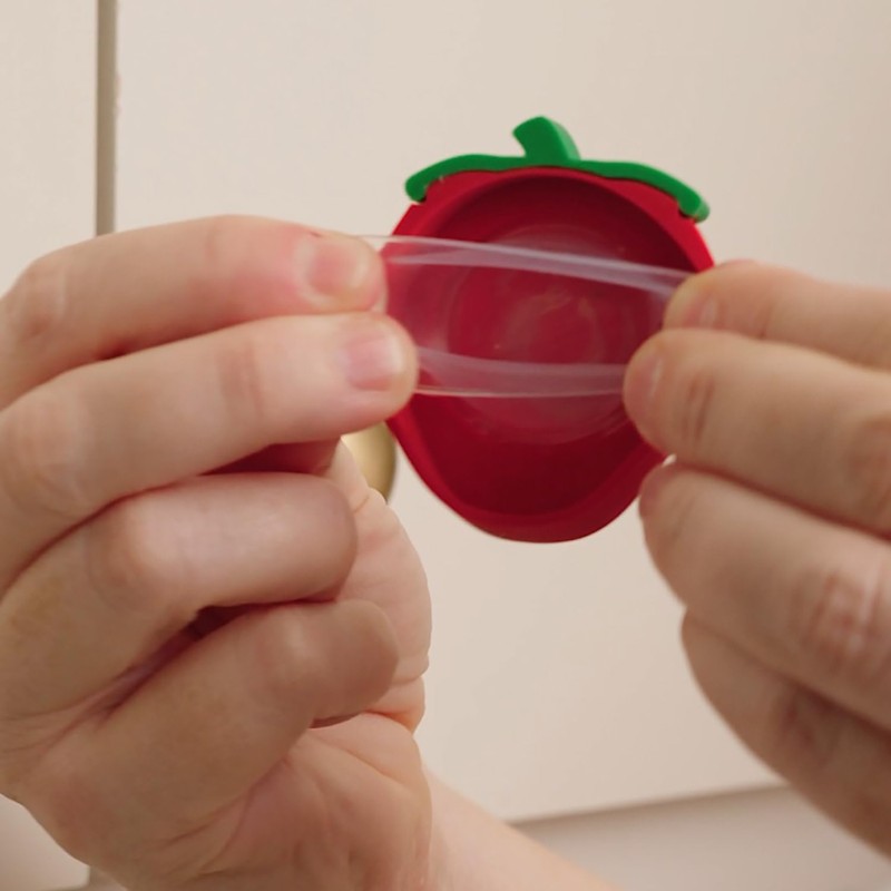 Knobēz: Decorative Knob Covers - Strawberry - 12pk - Stretch