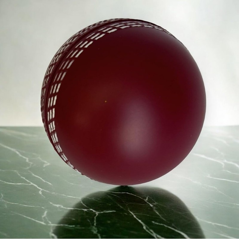 CRICKET-GIFTS Large 7cm Cricket Ball Squeezy Stress Ball