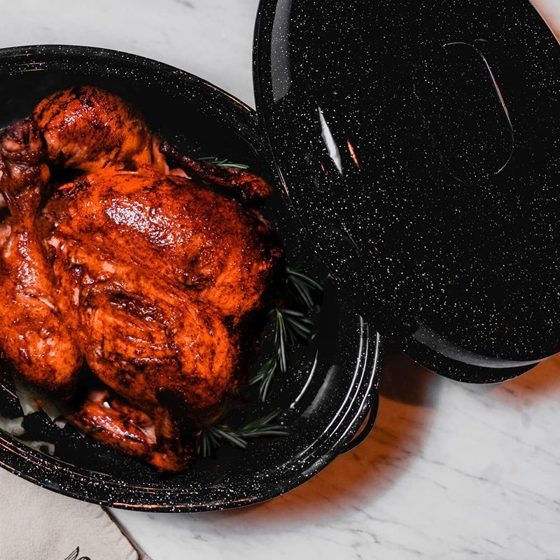 Granite Ware Porcelain Enamel Covered Roaster 20 lb Black