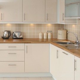 Armacost Lighting PureVue Mini Under Cabinet LED Puck Light, Angled, 3000K 221111