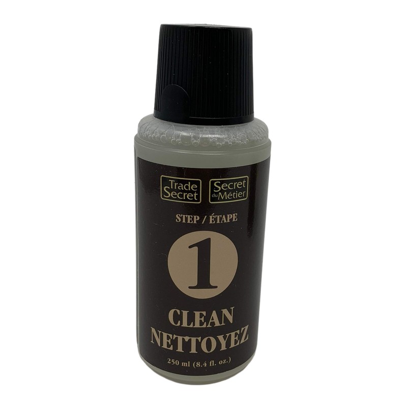 Leather Care System - Solvent-free Cleaner (8 oz / 250
