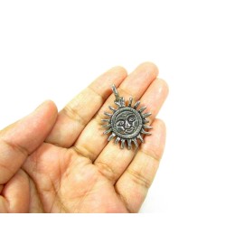 Nepalagoracom P3188 Ethnic SUN GOD Surya OM Mantra Meditation Yoga Solid Amulet PENDANT Unisex