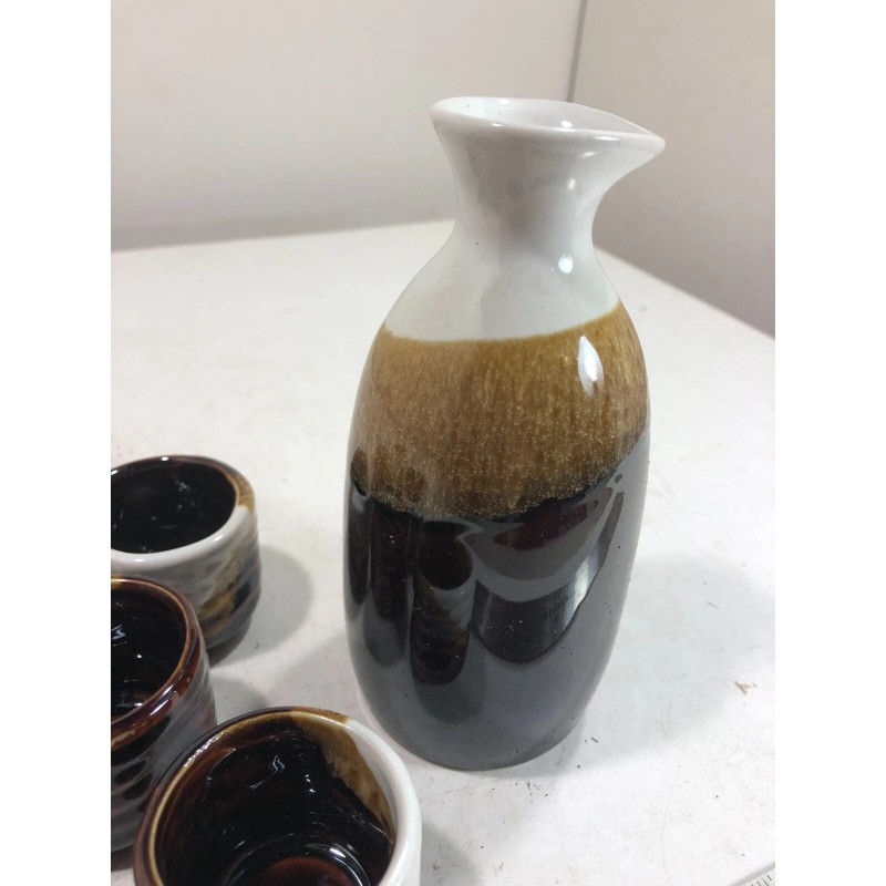 JAPANESE ceramic sake set, 1 bottle with 6 cups, brown