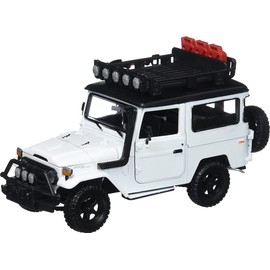 Motor Max 1974 Toyota FJ40 Land Cruiser, White 79137WT - 1/24 Scale Diecast Model Toy Car