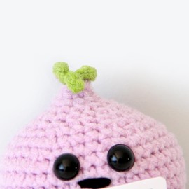 Qyqkfly 1 or 2 Mini Cute Funny Positive Life Potato Creative Crotchet Item Birthday Christmas Girls Boys Gift Party Decor (Onion)