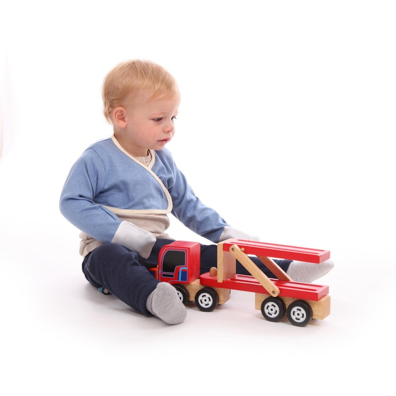 ScratchSleeves | Scratching gloves with sleeves for itchy babies |