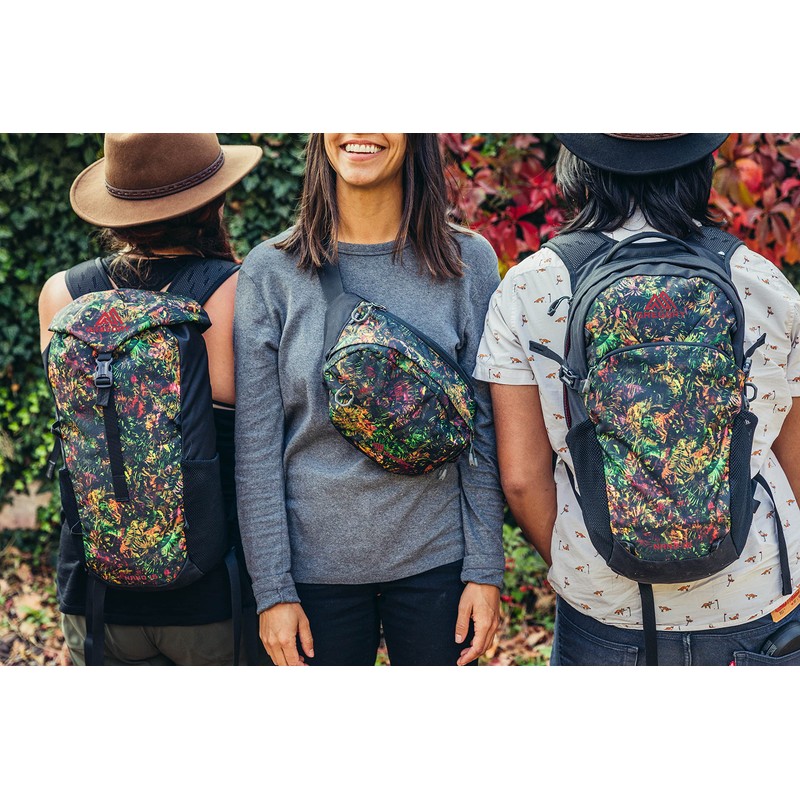 Gregory Mountain Products Nano 18 Everyday Outdoor Backpack, Tropical Forest,