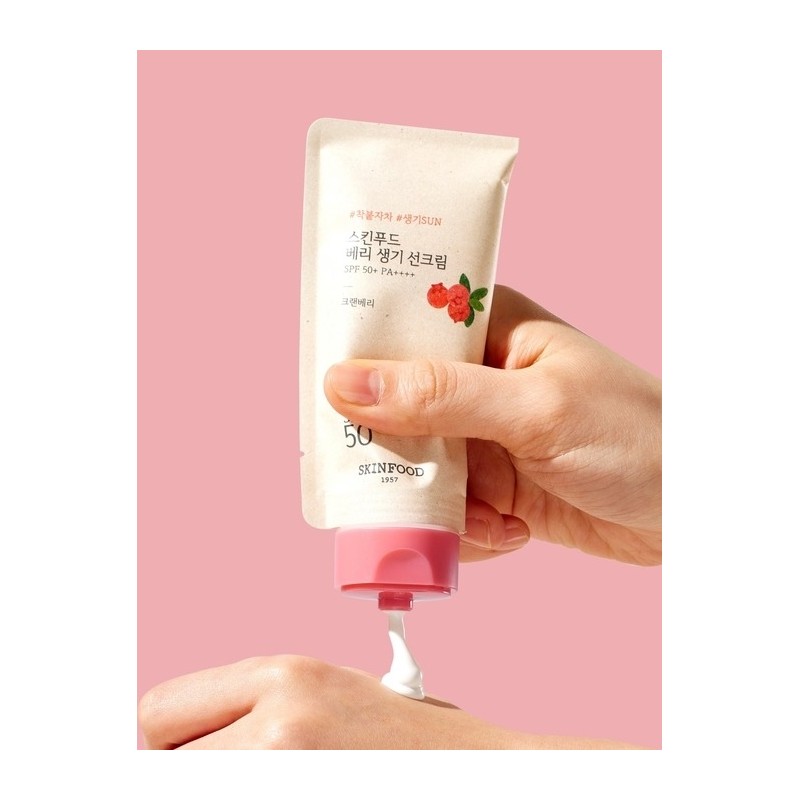 [3 Types 2 Crossover] Berry Moisture Revitalizing Soothing Sun Cream
