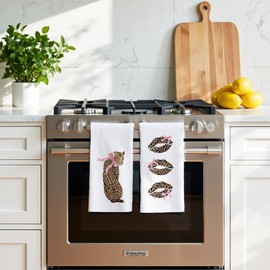 GTYNU Funky Cheetah Coquette Lip Kitchen Towels Set of 2,Trendy Leopard Bow Kitchen Decor Dish Tea Towels,Retro Cheetah Aesthetic Bathroom Decor Hand Towels,16x24 Inch