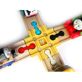 TrainLab Cross Track with Dog Bones for Wooden Railway Trains Fits Thomas Brio Melissa & Doug Imaginarium (Gold)