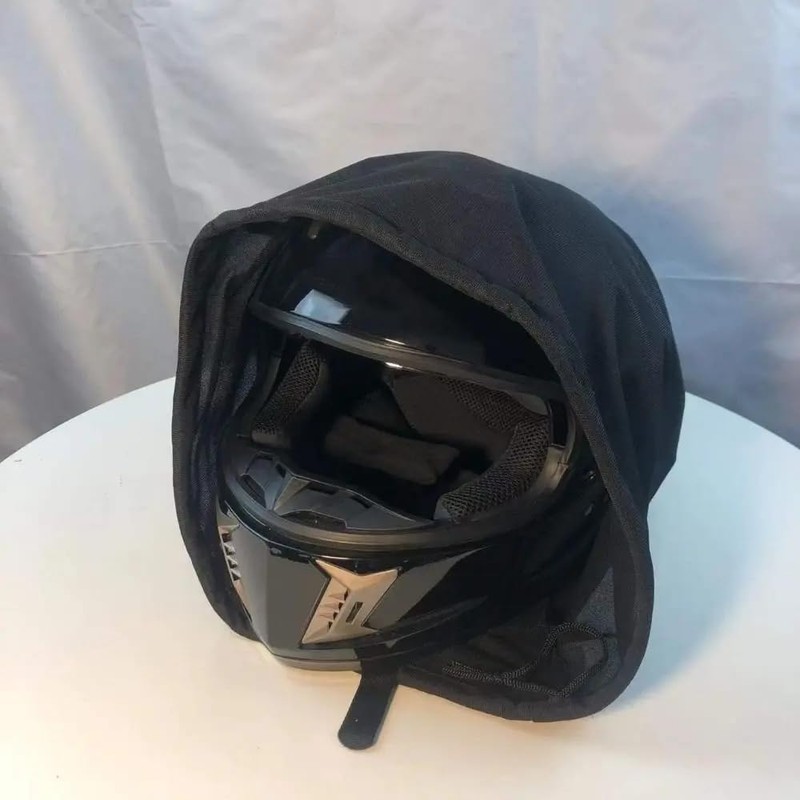 (Lightweight and Easy to Use) Black helmet storage bag: Compact,