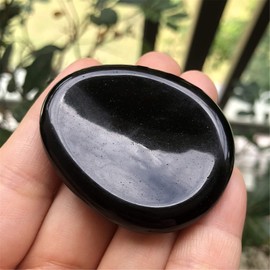 Ladeukoi Natural Black Obsidian Crystal Thumb Worry Stone, Hand Carved Healing Crystal Teardrop Pocket Stones for Anxiety Stress Relief Meditation