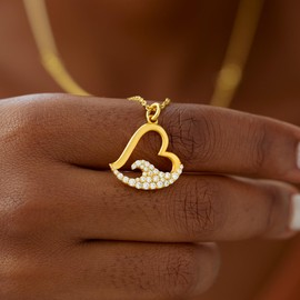 STORYJEWELLERY Friend Gifts For Women, Friend Birthday Gifts, Heart Necklace, Friend Christmas Gifts, Gifts For Friends Female, Friendship Gifts, Gift For Friend Woman, Christmas Gifts For Friend