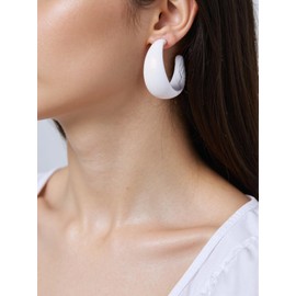 White Earrings for Women Trendy Hoop Earrings 80s 90s Earring Accessorie 80s Outfit Acrylic Earring White Costume Jewelry D