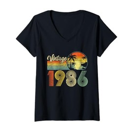 Womens 40 Years Old Gifts Vintage Born In 1986 Retro 40th Birthday V-Neck T-Shirt