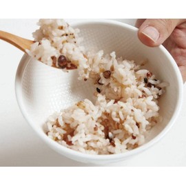 Okaru Kimochi Rokubei Tea Bowl, Granules, Tsuruoi (Red)