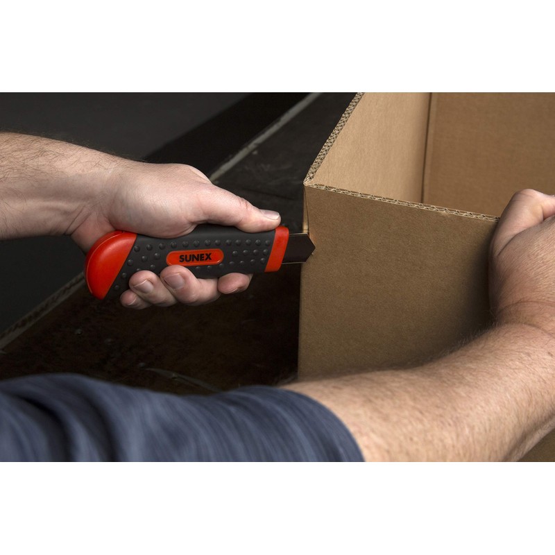 18mm Snap Off Utility Knife (Comes with 8 Blades)