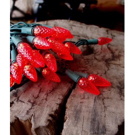 100 Lights C6 Indoor Outdoor Christmas String Light Red Strawberry Lights (Strawberry/Red)